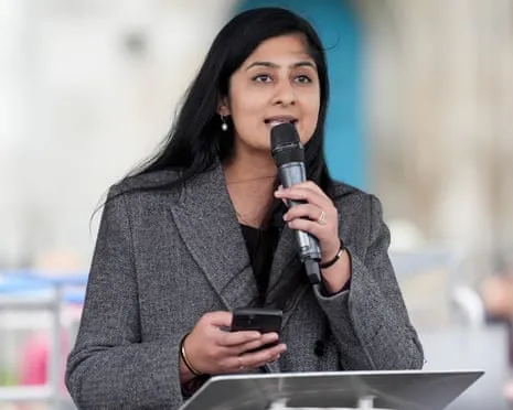 The Coventry South MP Seeks Advice From Libel Lawyers After Clash Involving Jeremy Corbyn Over Party Funds